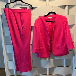 Kasper Pink Pantsuit Size 16